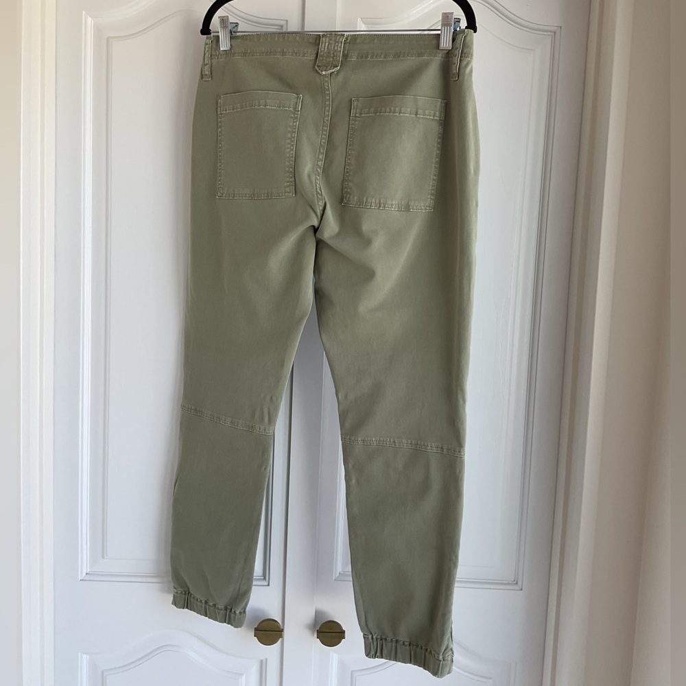 FRAME Denim women’s Trapunto Moto Pants - Picture 3 of 10